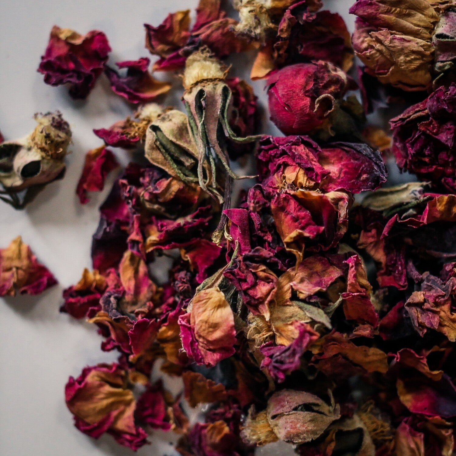Rose Buds & Petals Red - Herbs